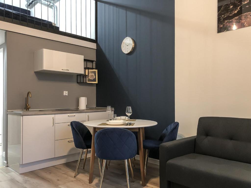 Airport Apartment 브로츠와프 외부 사진