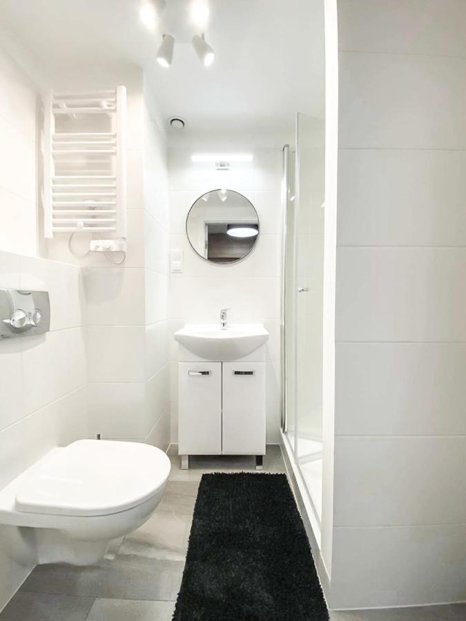 Airport Apartment 브로츠와프 외부 사진